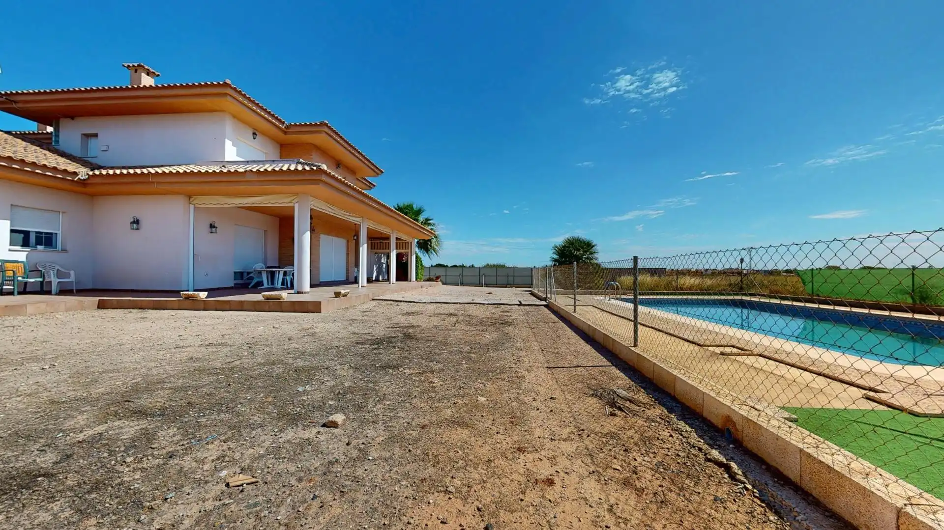 Vista exterior de Casa o chalet en venta en San Pedro del Pinatar con Piscina comunitaria