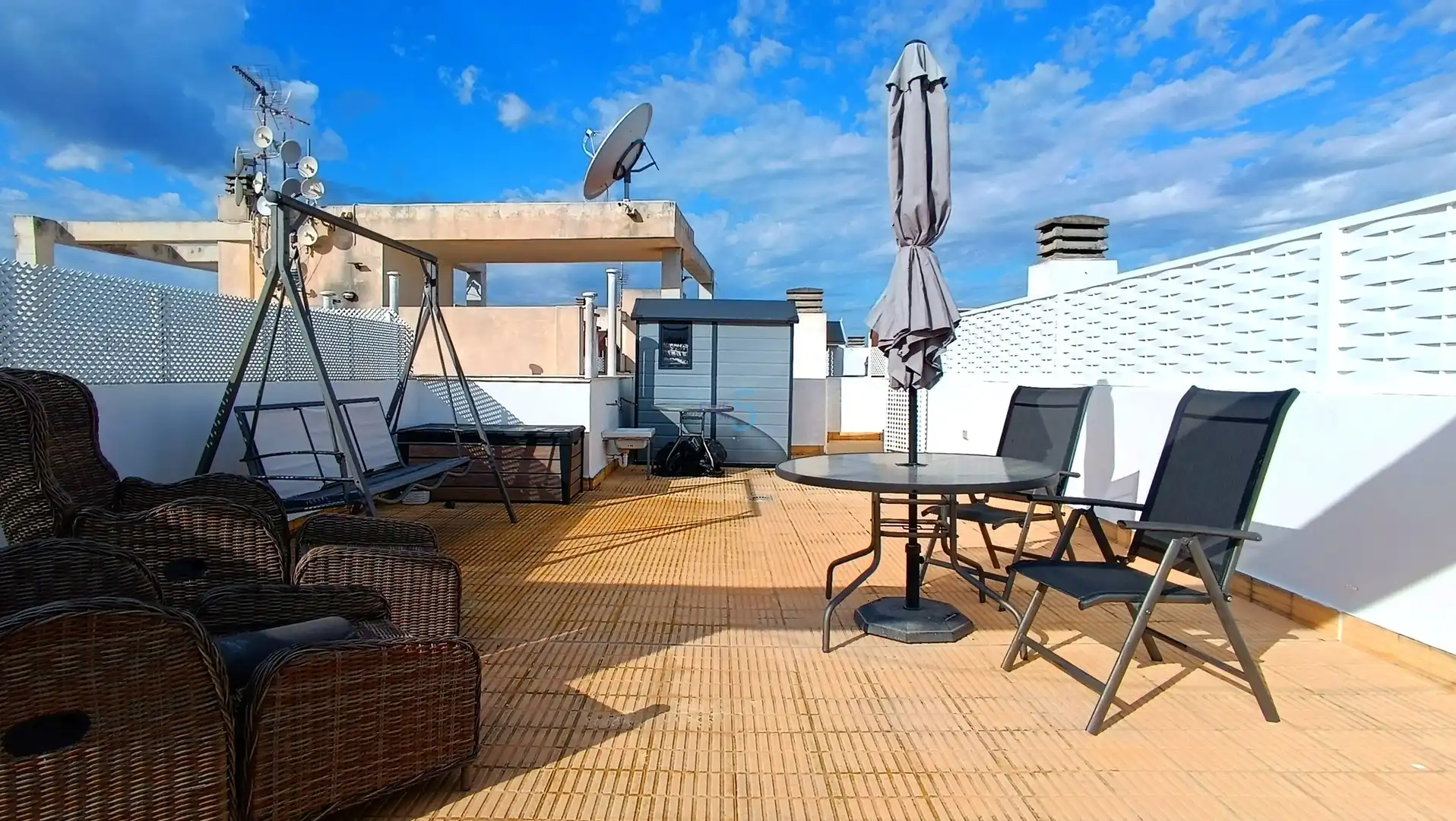 Terraza de Piso en venta en Almoradí con Piscina, Amueblado y Piscina comunitaria