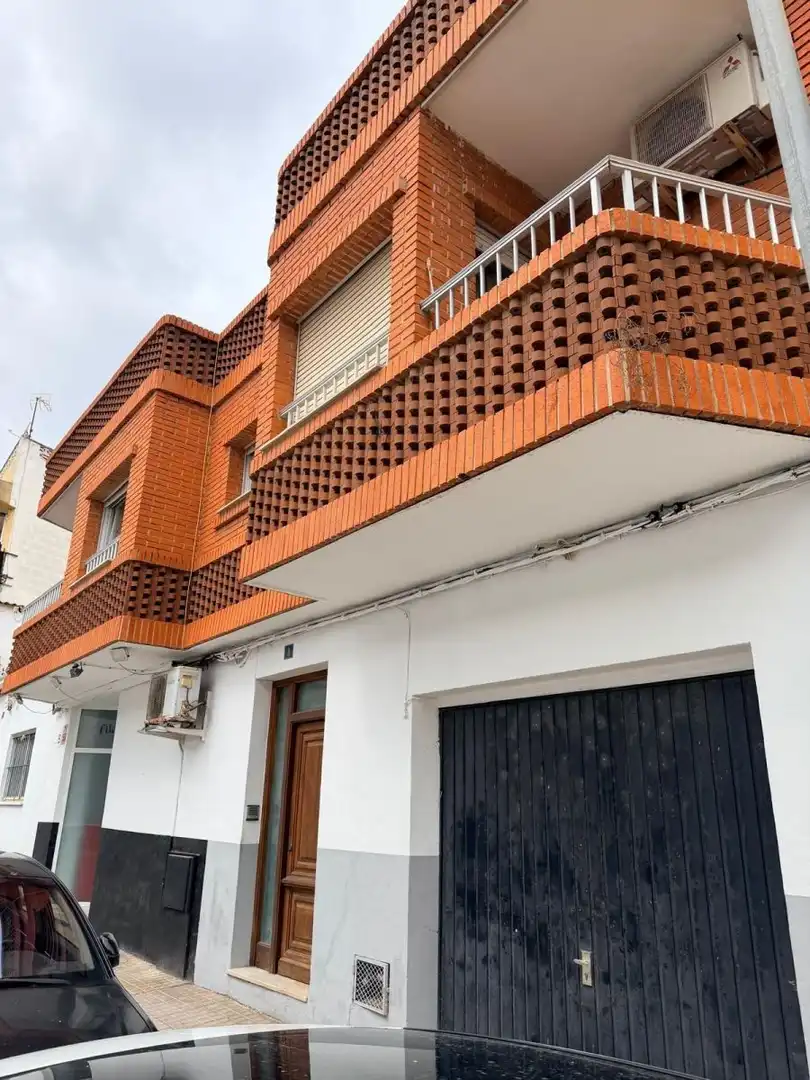 Casa con terrazza in vendita a Centro Urbano, imagen 2
