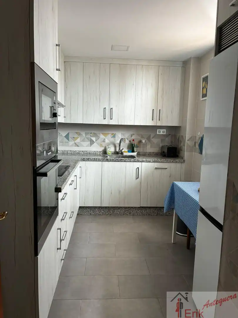 Cocina de Piso para compartir en Antequera