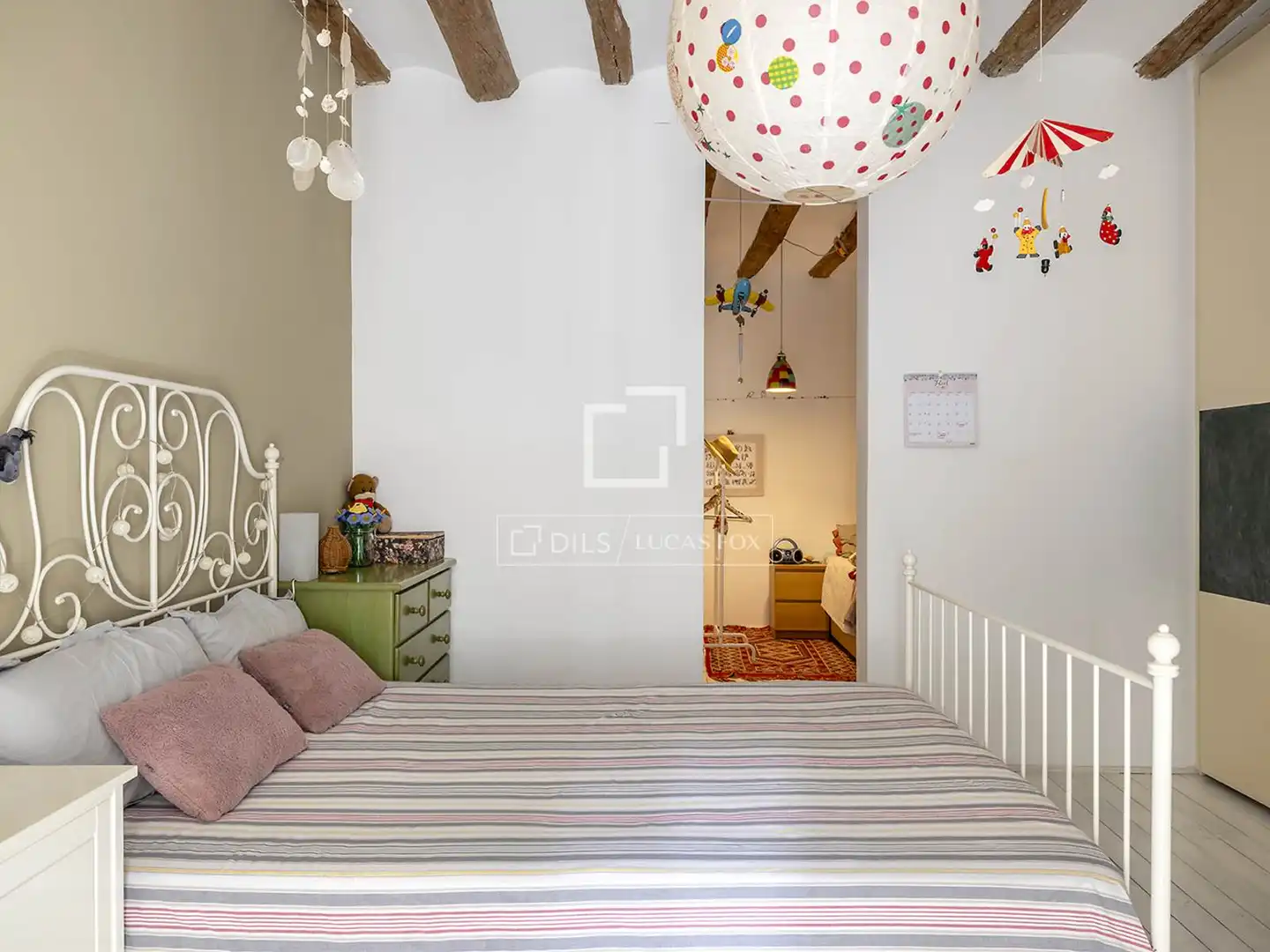 Habitación de Piso en venta en Barcelona con Parquet, Terraza y Balcón