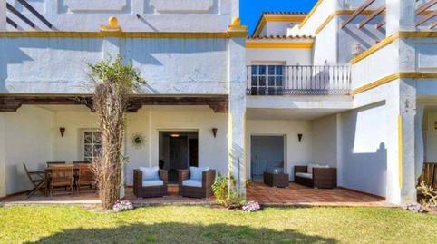 Foto 3 de Casa adosada en venda a Sotoserena, Málaga