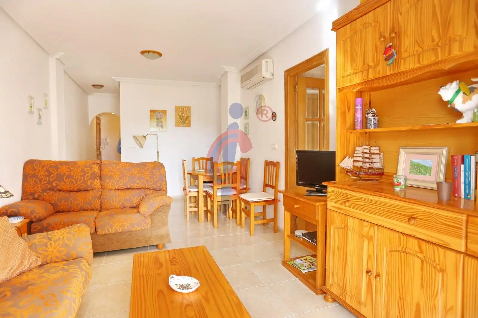 Sala de estar de Piso en venta en Guardamar del Segura con Aire acondicionado, Calefacción y Terraza