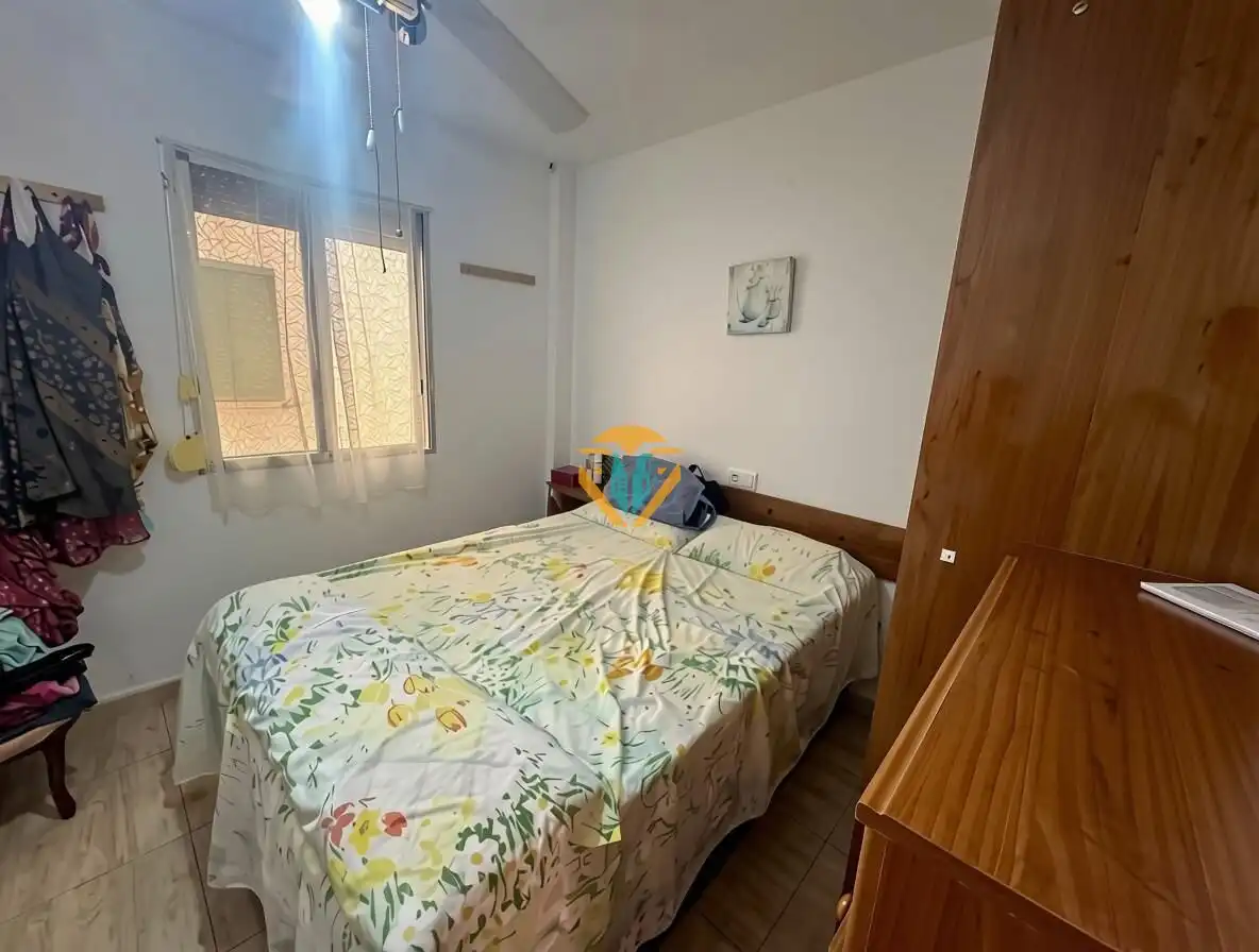Dormitori de Apartament en venda en Benidorm amb Aire condicionat, Terrassa i Traster