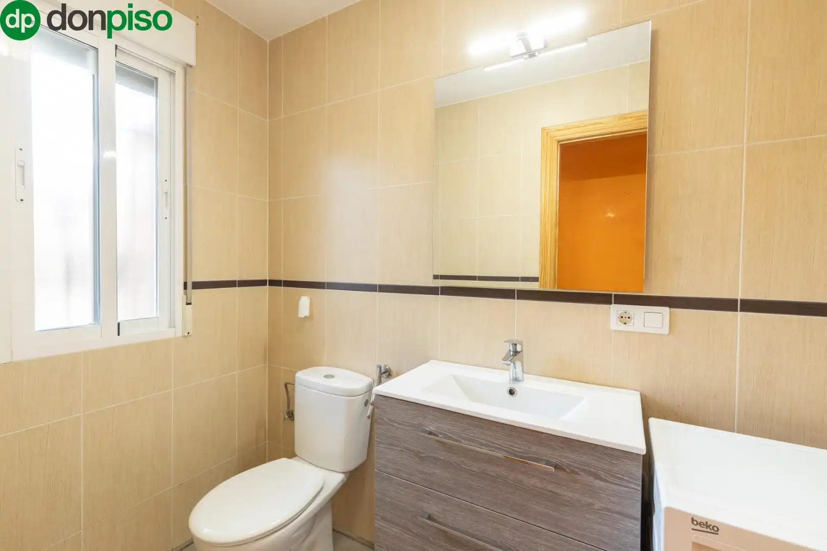 Bathroom of Detached homes for sale in Vegas del Genil