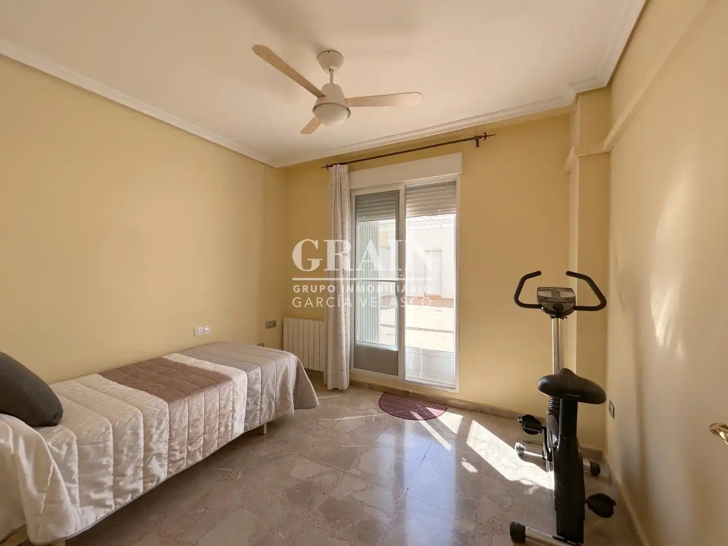 Habitación de Piso en venta en Albacete con Aire acondicionado, Calefacción y Trastero