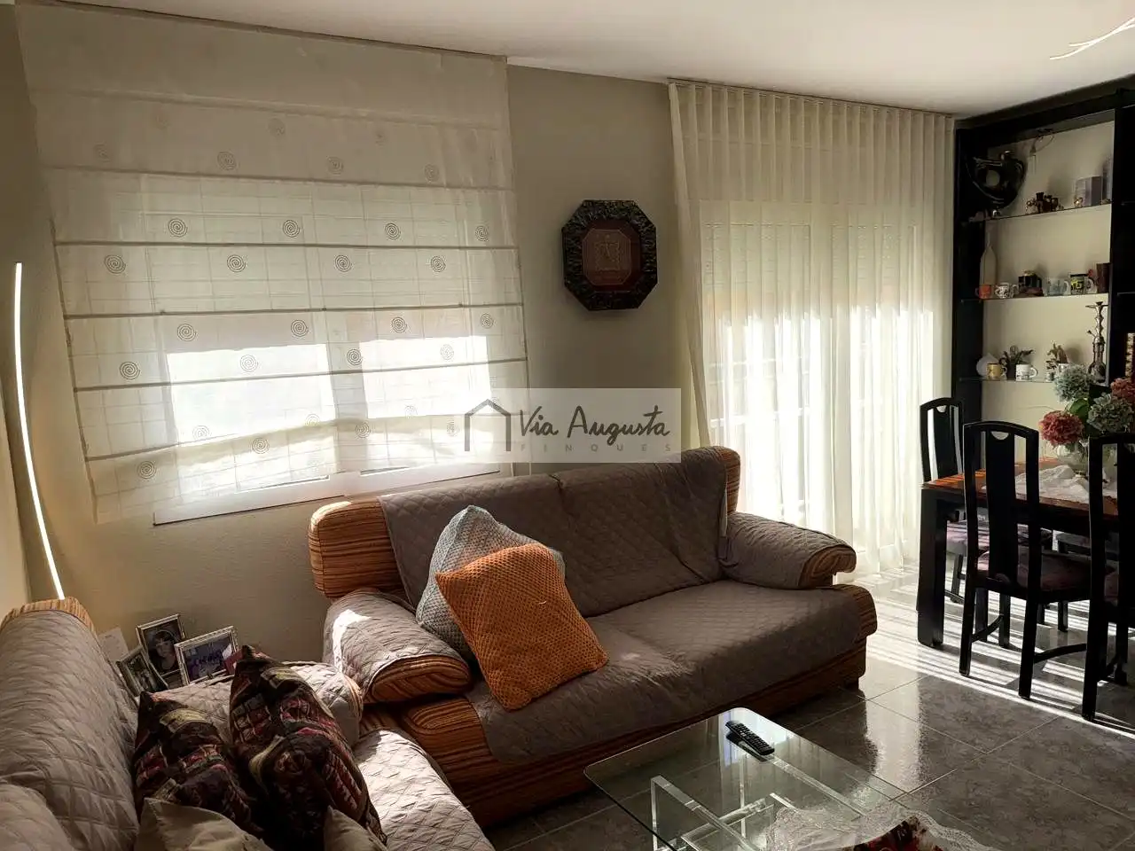 Sala de estar de Casa o chalet en venta en El Perelló con Calefacción, Terraza y Amueblado