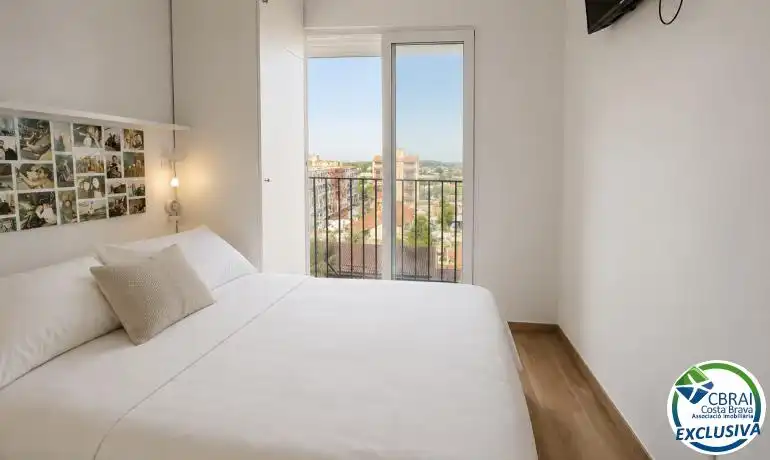 Apartament amb ascensor en venda a Carrer Muga-Delta, imagen 14