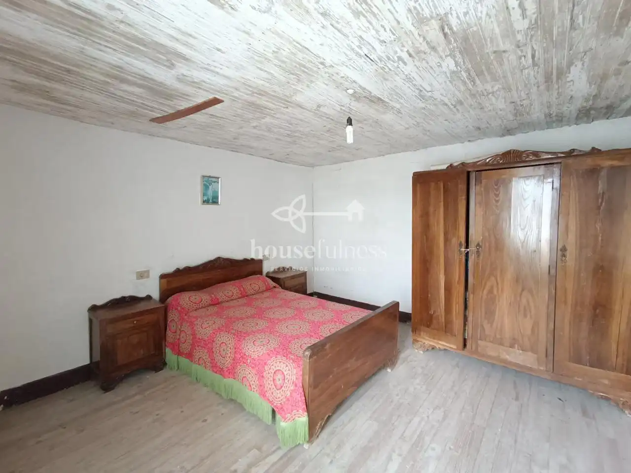 Habitación de Finca rústica en venta en Friol con Calefacción, Jardín privado y Terraza