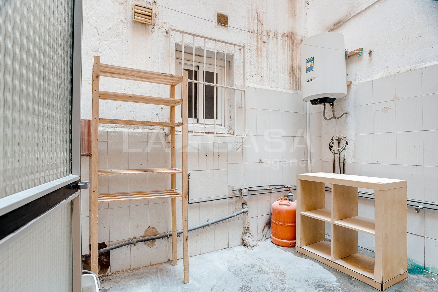 Planta baja for sale in L'Hospitalet de Llobregat  with Terrace and Storage room