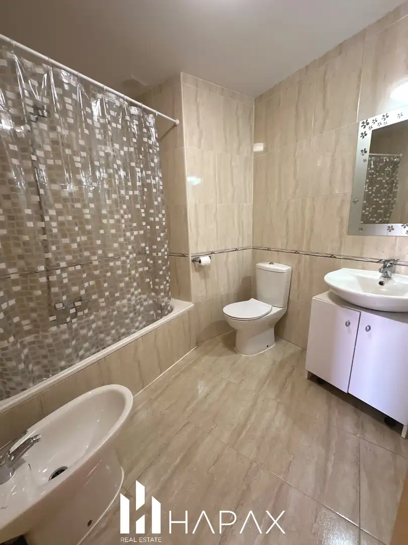 Baño de Piso en venta en Villares de la Reina con Calefacción