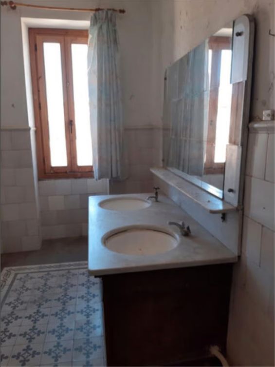 Bathroom of Flat for sale in Rubielos de Mora