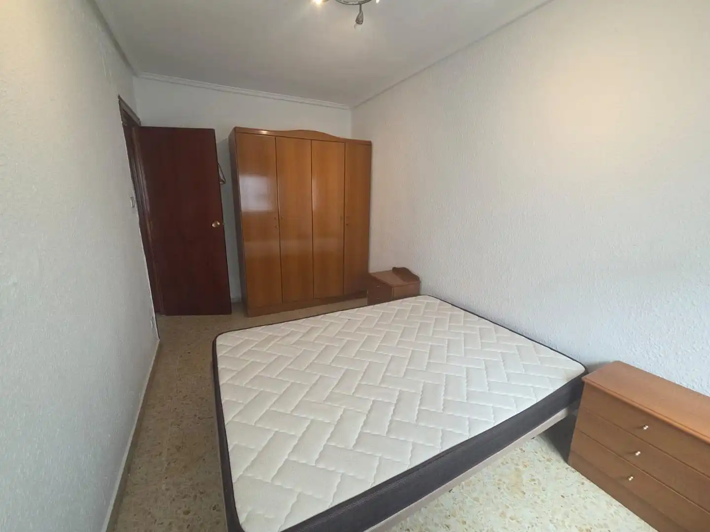 Dormitori de Pis de lloguer en San José