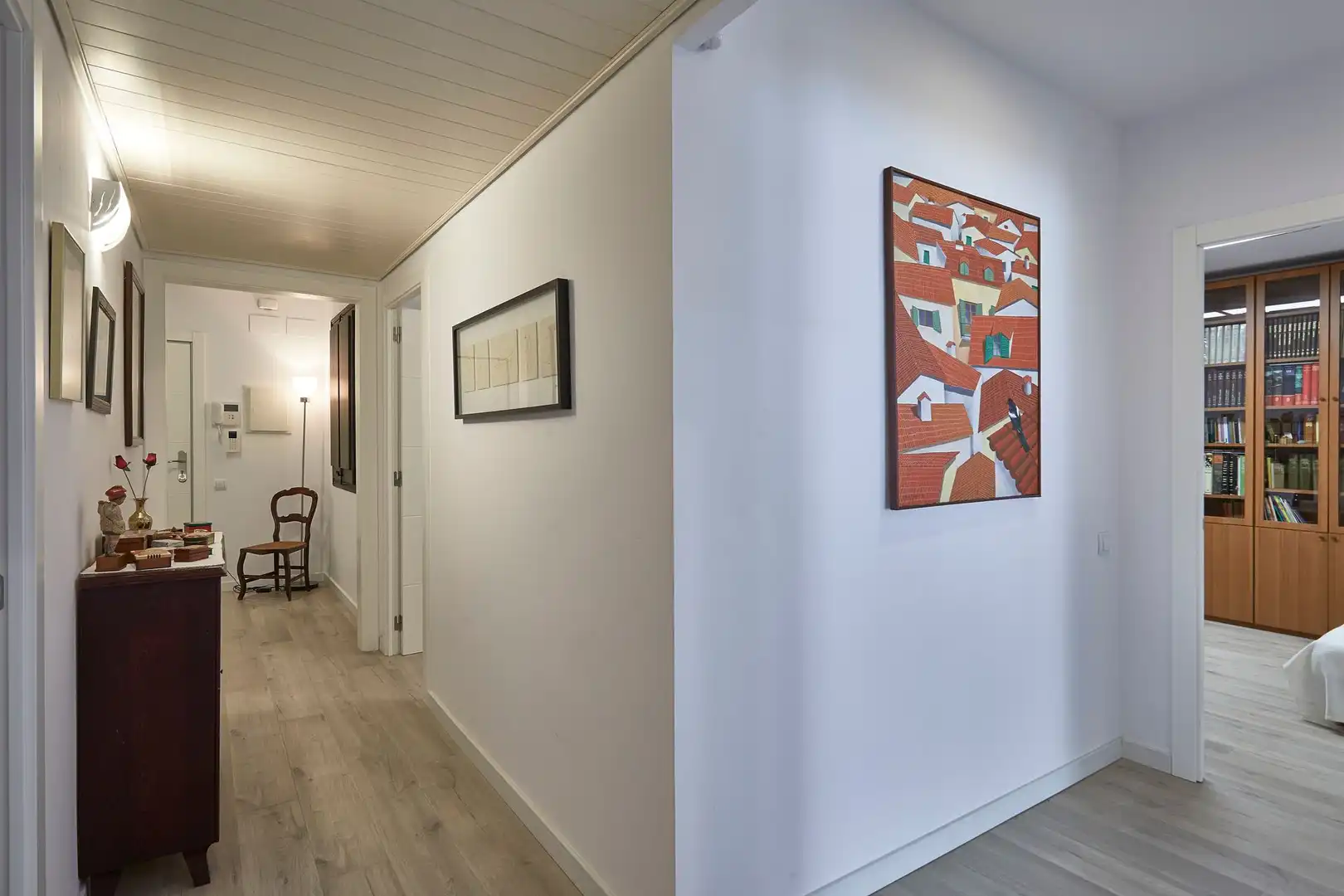 Wohnung zum Verkauf in Barcelona mit Klimaanlage, Parkett und Ofen