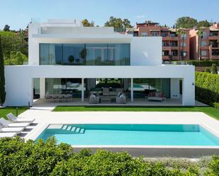 Vista exterior de Casa o xalet en venda en Marbella