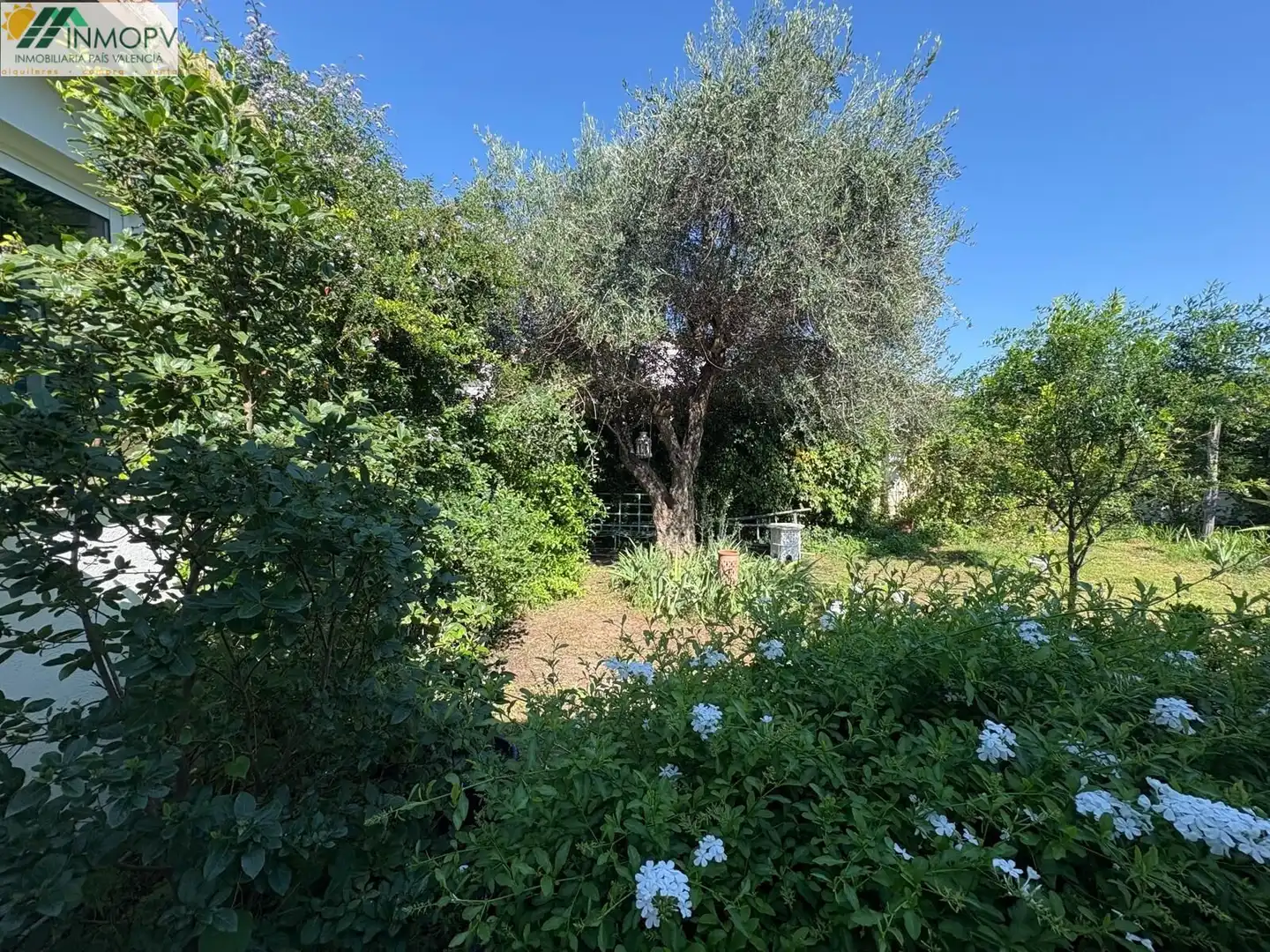 Casa adosada en venta en Vinaròs con Calefacción, Jardín privado y Terraza