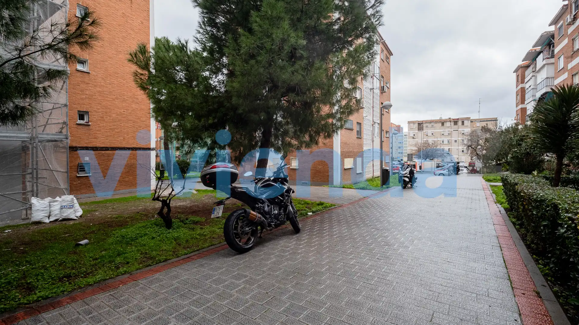 Exterior view of Flat for sale in  Madrid Capital  with Heating, Terrace and Furnished