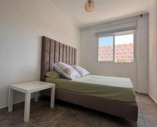 Dormitori de Pis per a compartir en Alicante / Alacant amb Aire condicionat i Balcó
