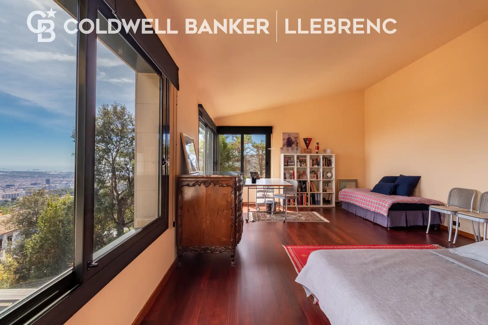 Vista exterior de Casa o chalet en venta en Barcelona con Aire acondicionado, Calefacción y Jardín privado