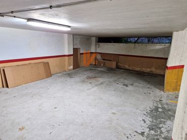 Einzelparkplatz zur Miete in Rua Salvadas 37
