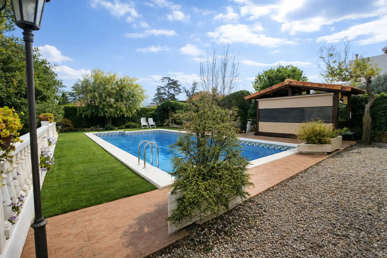 Piscina de Casa o xalet en venda en Vila-real amb Aire condicionat, Calefacció i Jardí privat