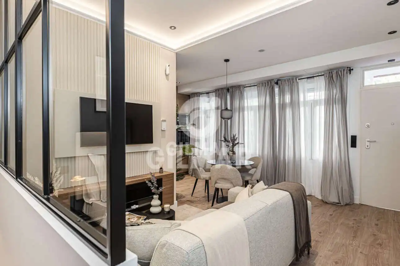 Living room of Flat for sale in Madrid  with Heating and Furnished