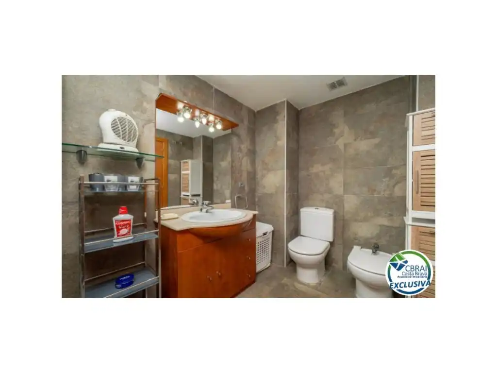 Flat with lift for sale in Carrer del Delta-Muga, imagen 7