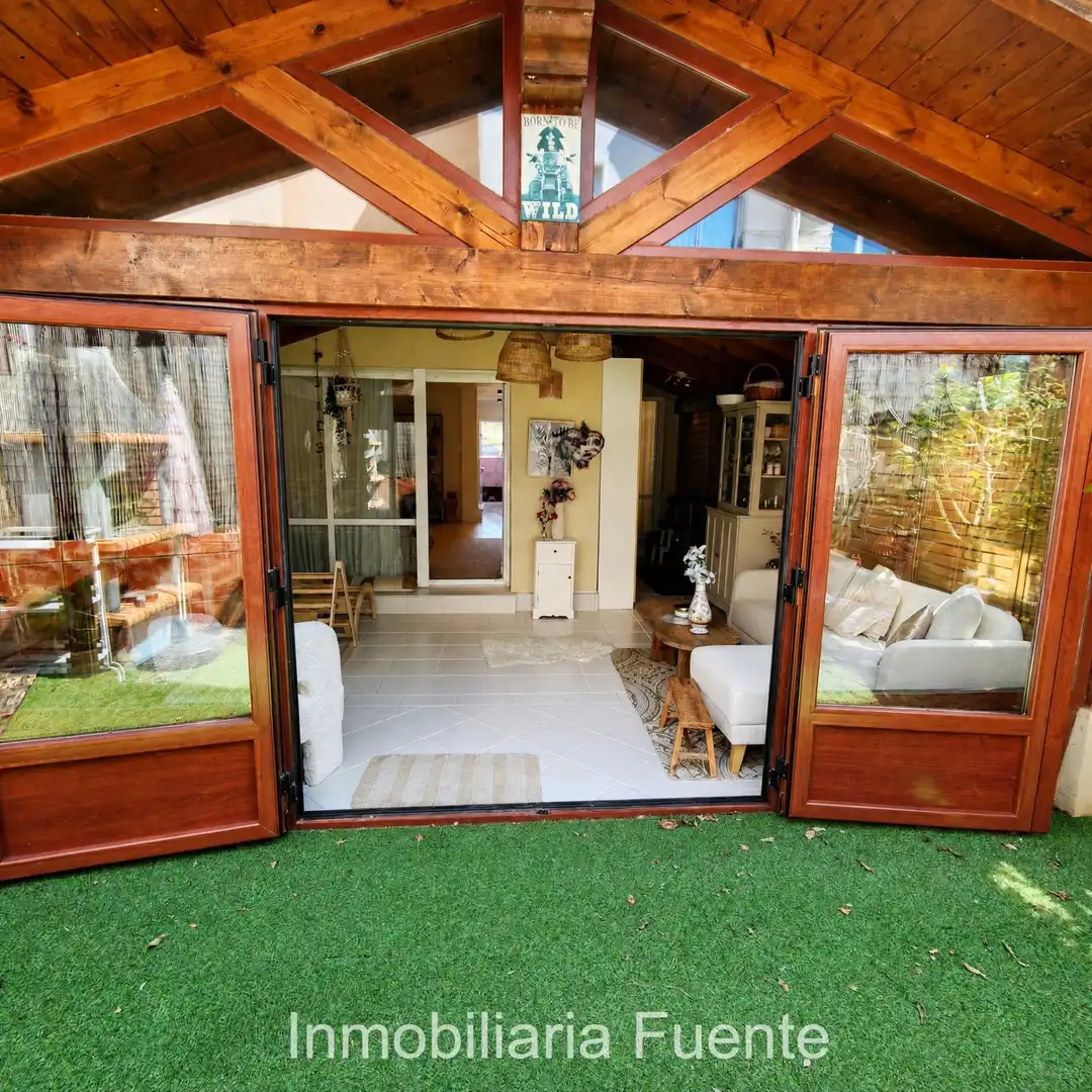 Terrasse von Einfamilien-Reihenhaus zum Verkauf in Muskiz mit Heizung, Privatgarten und Terrasse