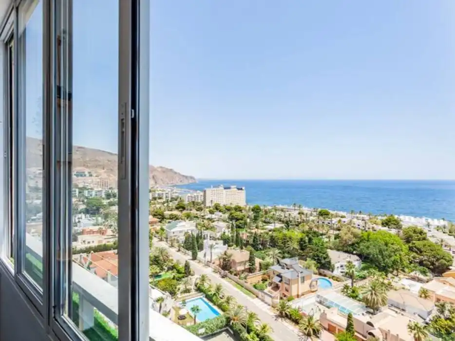 Schlafzimmer von Wohnung zur Miete in Roquetas de Mar mit Klimaanlage und Balkon
