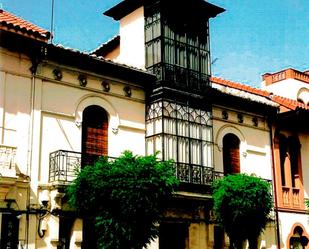 Vista exterior de Casa o xalet en venda en La Bañeza  amb Calefacció