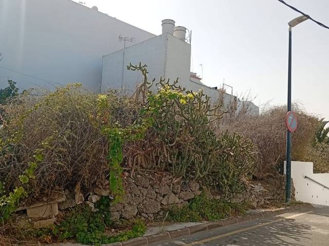 Terreno residencial en Venta en Calle Acequia del Pino, 37 en Santidad