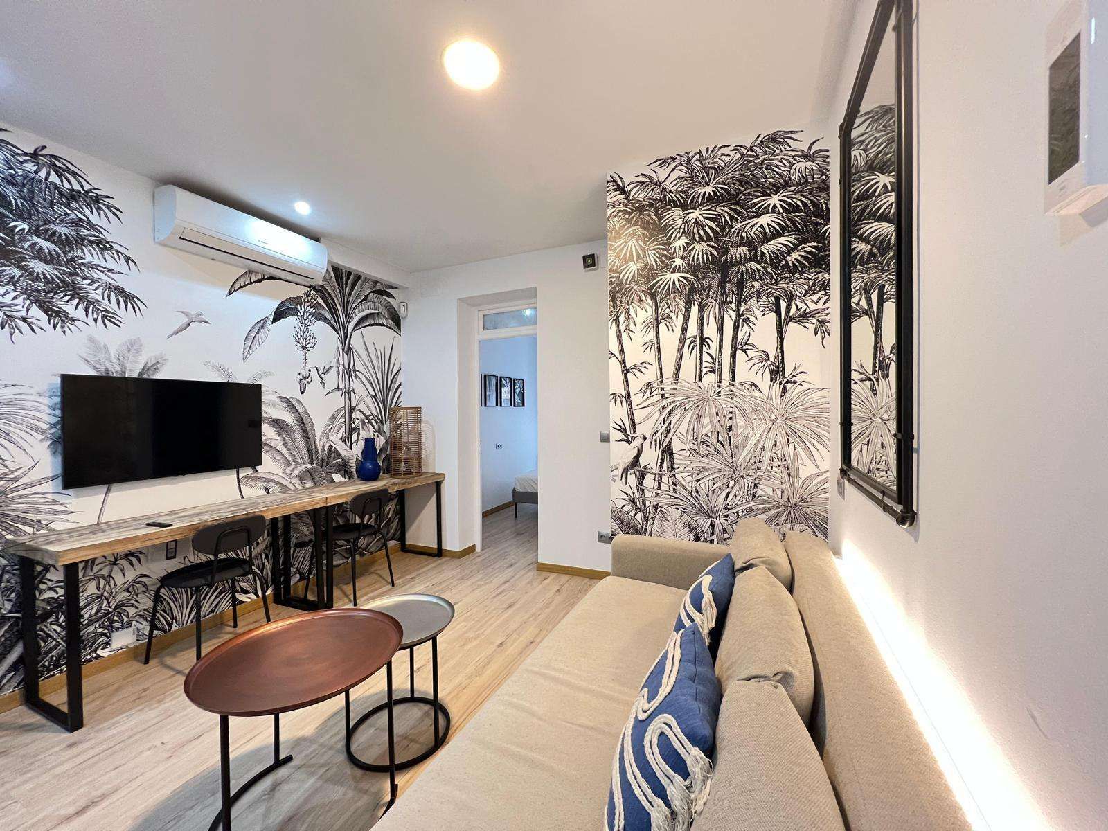 Living room of Apartment to share in  Madrid Capital  with Air Conditioner, Heating and Terrace