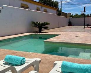 Piscina de Casa o xalet en venda en Chiclana de la Frontera amb Traster, Piscina i Forn