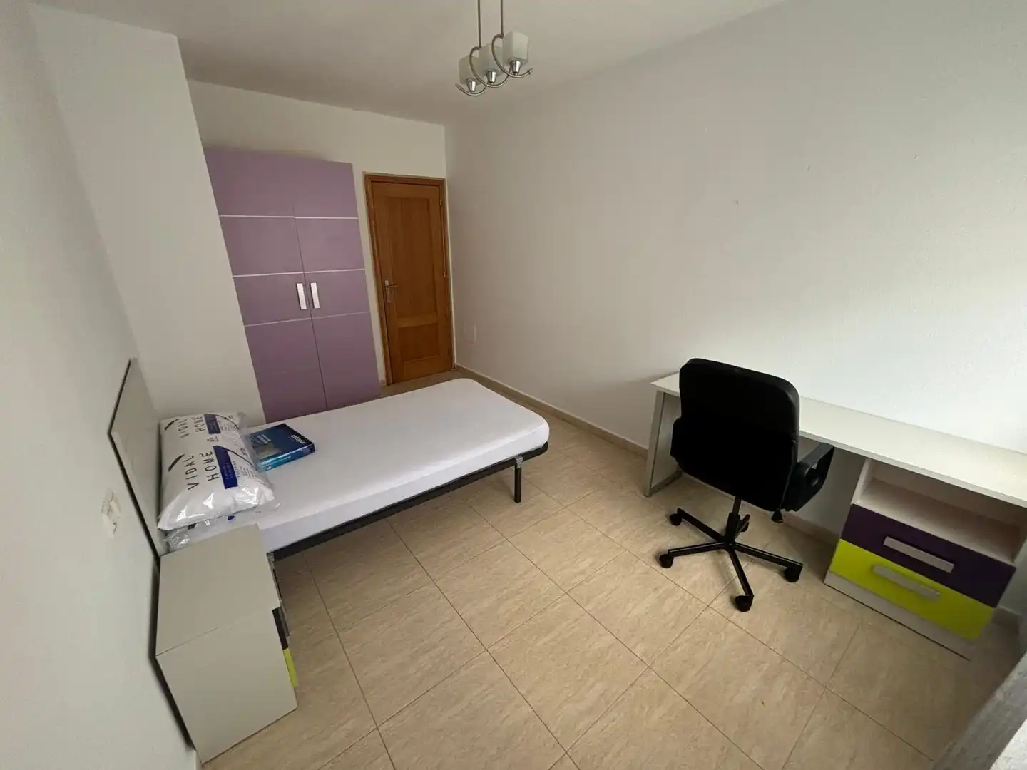 Schlafzimmer von Wohnung zur untervermieten in Murcia mit Klimaanlage, Heizung und Möbliert