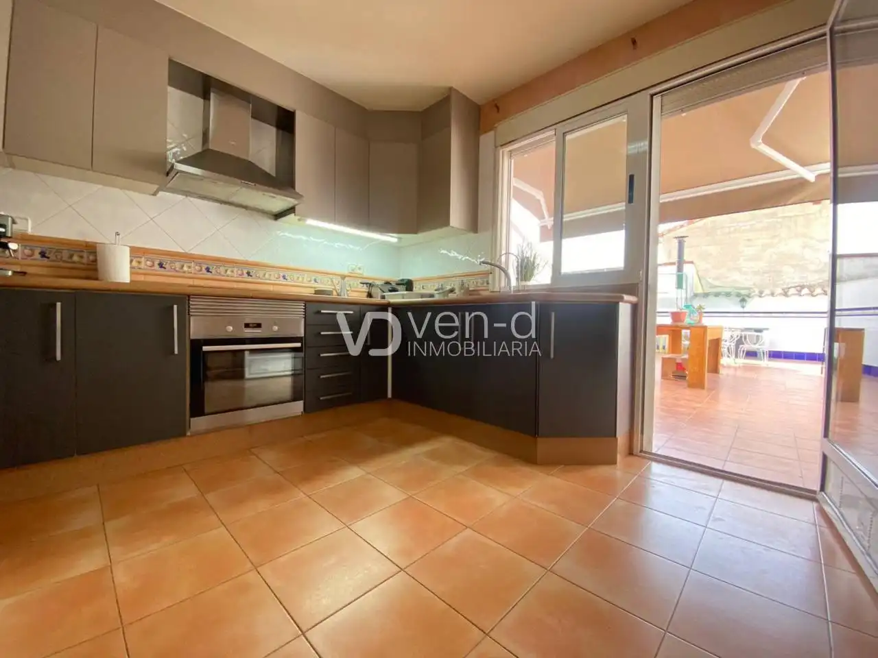 Cocina de Casa o chalet en venta en Anna con Aire acondicionado y Terraza