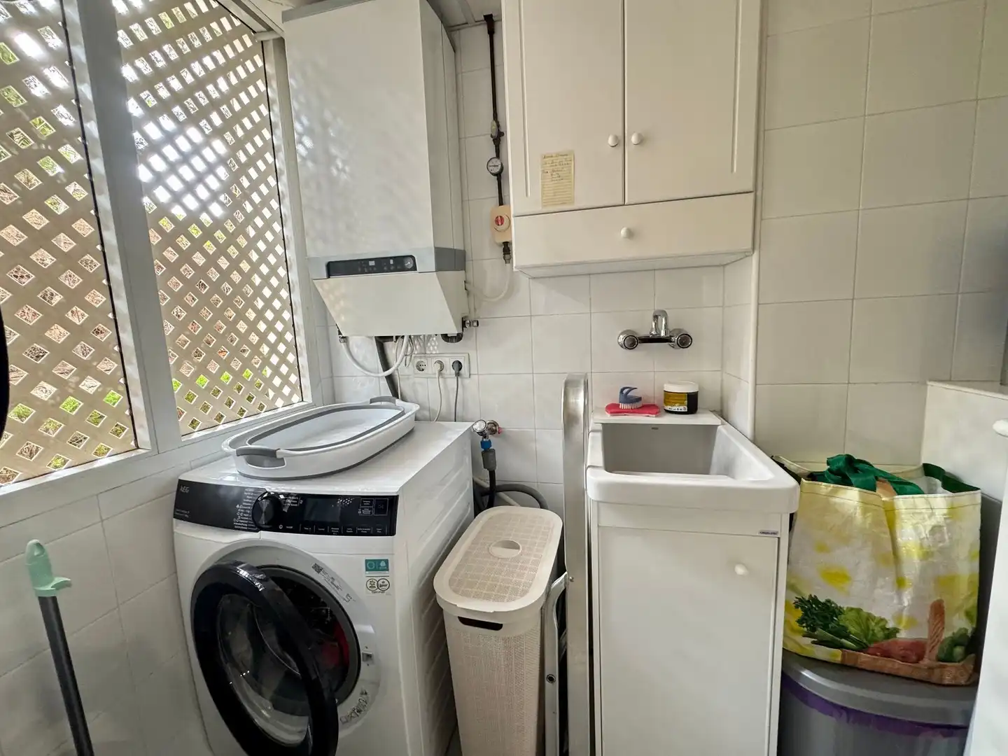 Cocina de Apartamento de alquiler en Altea con Aire acondicionado, Calefacción y Jardín privado
