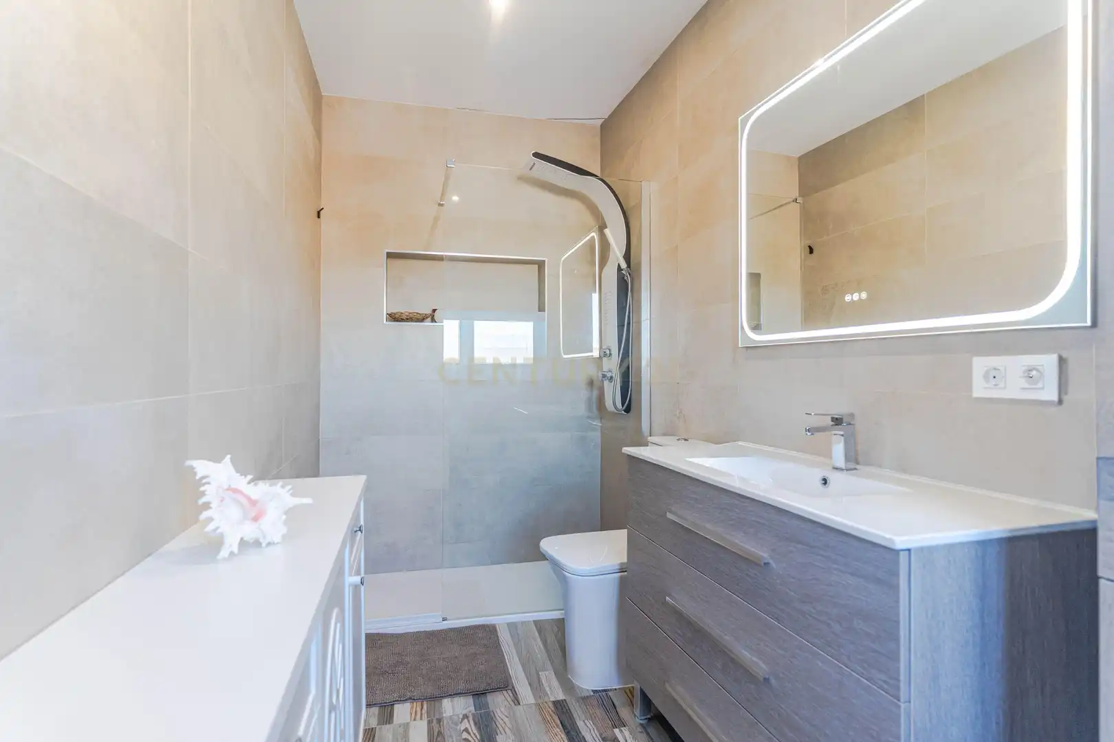 Bathroom of Houses for sale in Salobreña  with Air Conditioner