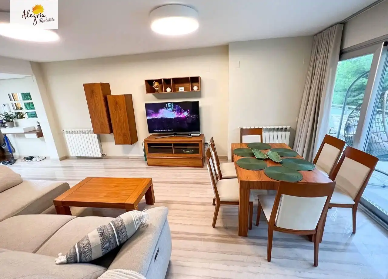 Sala de estar de Casa o chalet en venta en Chiva con Aire acondicionado, Calefacción y Jardín privado