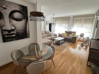 Living room of Flat for sale in  Albacete Capital  with Air Conditioner and Heating