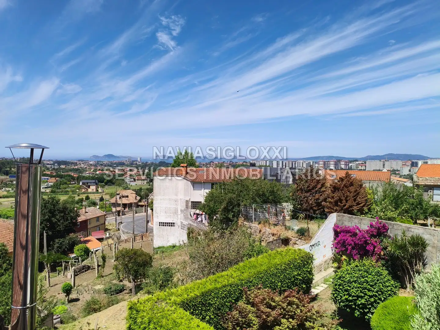 Houses for sale in Vigo   with Heating, Private garden and Washing machine