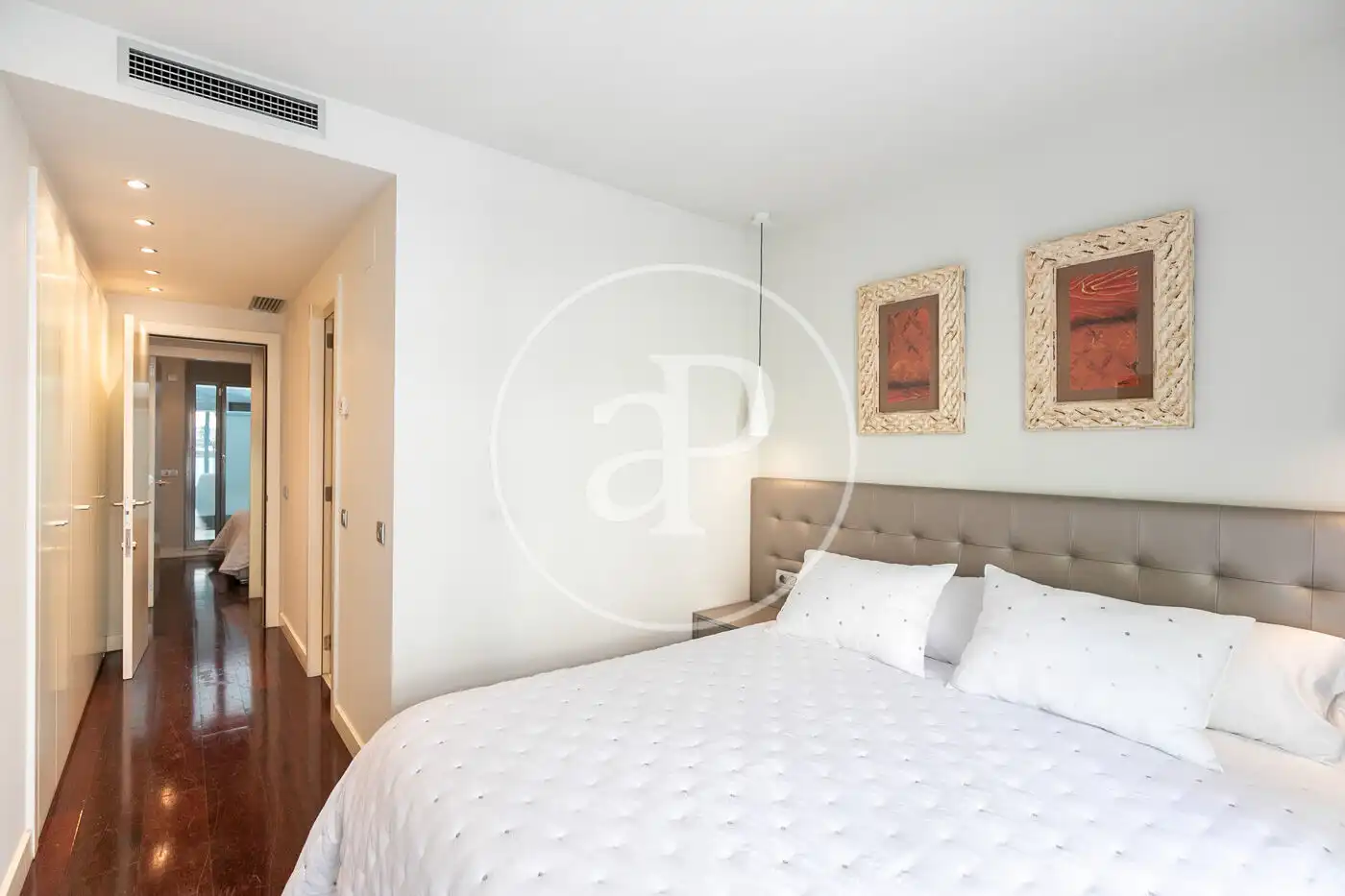 Bedroom of Flat for sale in Barcelona  with Air Conditioner, Heating and Terrace