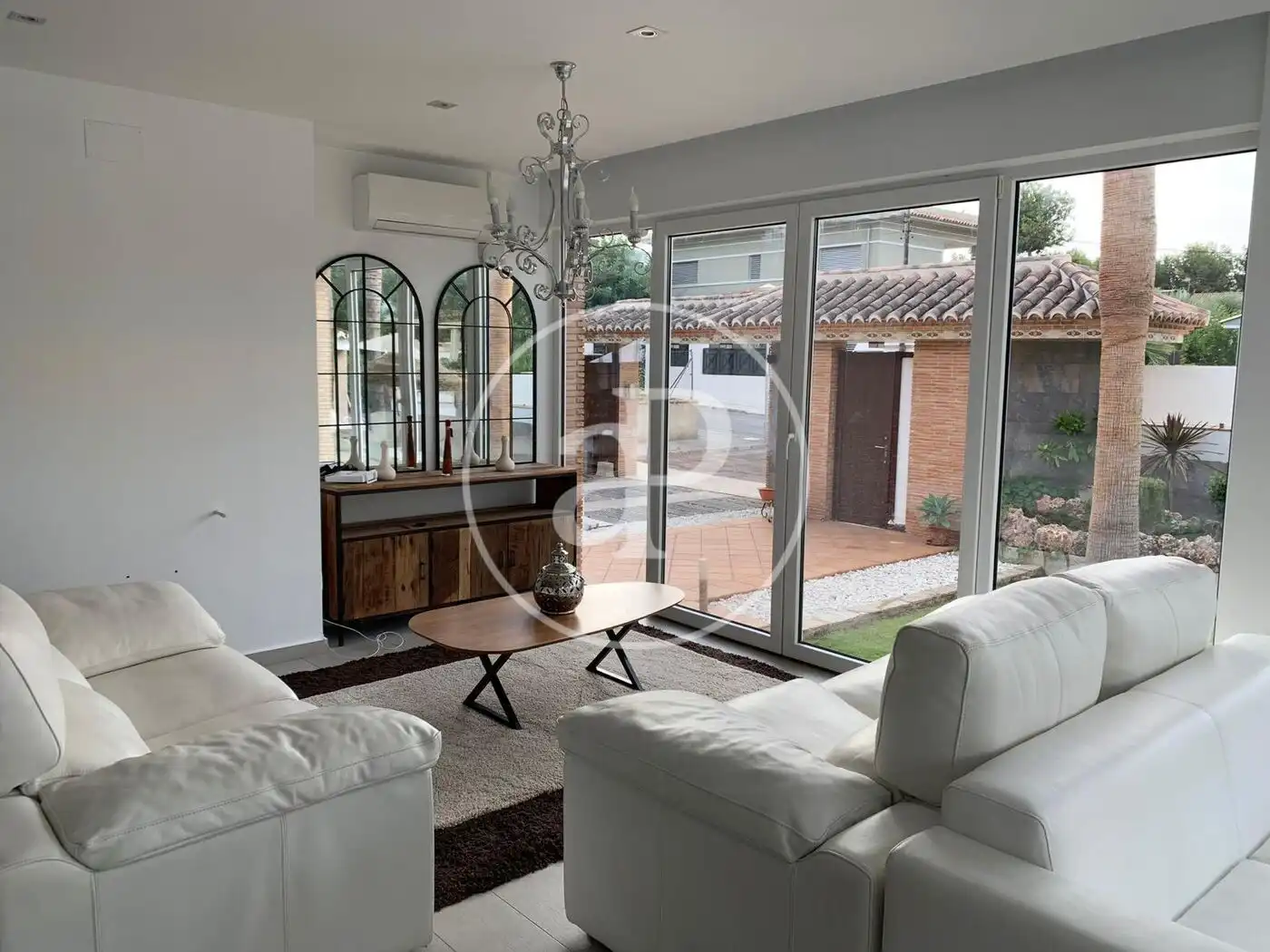 Casa o xalet de lloguer a Carrer Gregal, Los Pinares - La Masia