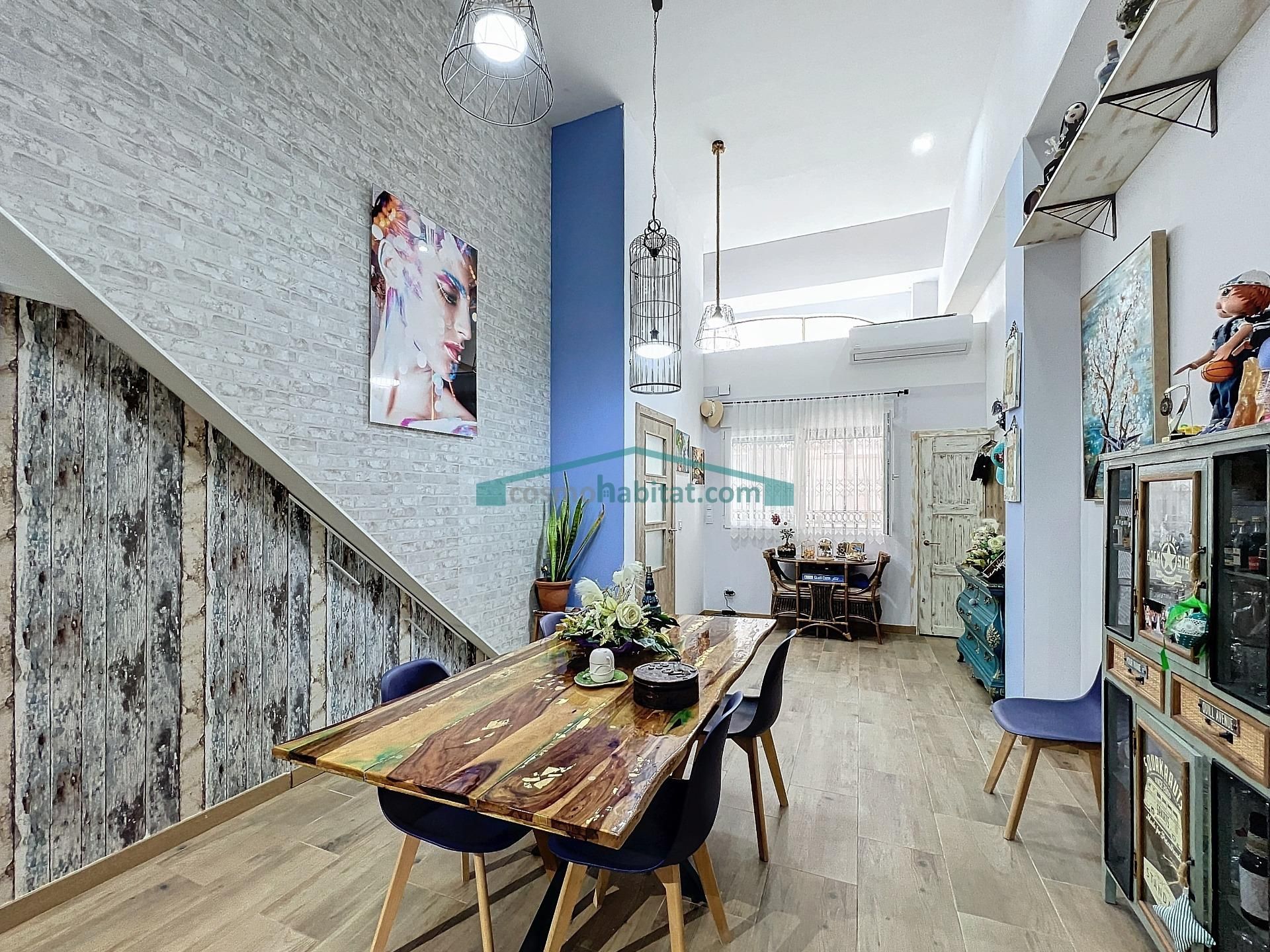 Menjador de Àtic en venda en  Valencia Capital amb Aire condicionat, Calefacció i Traster