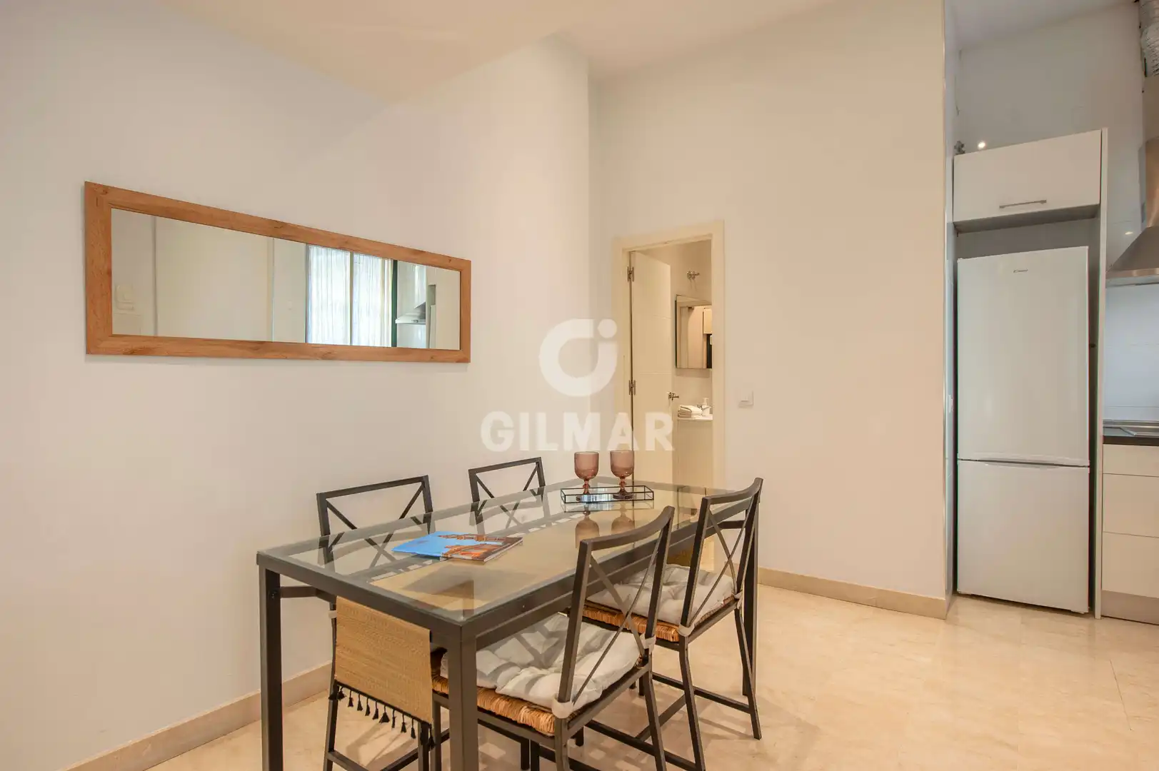 Dining room of Flat for sale in Sevilla  with Heating, Storage room and Furnished