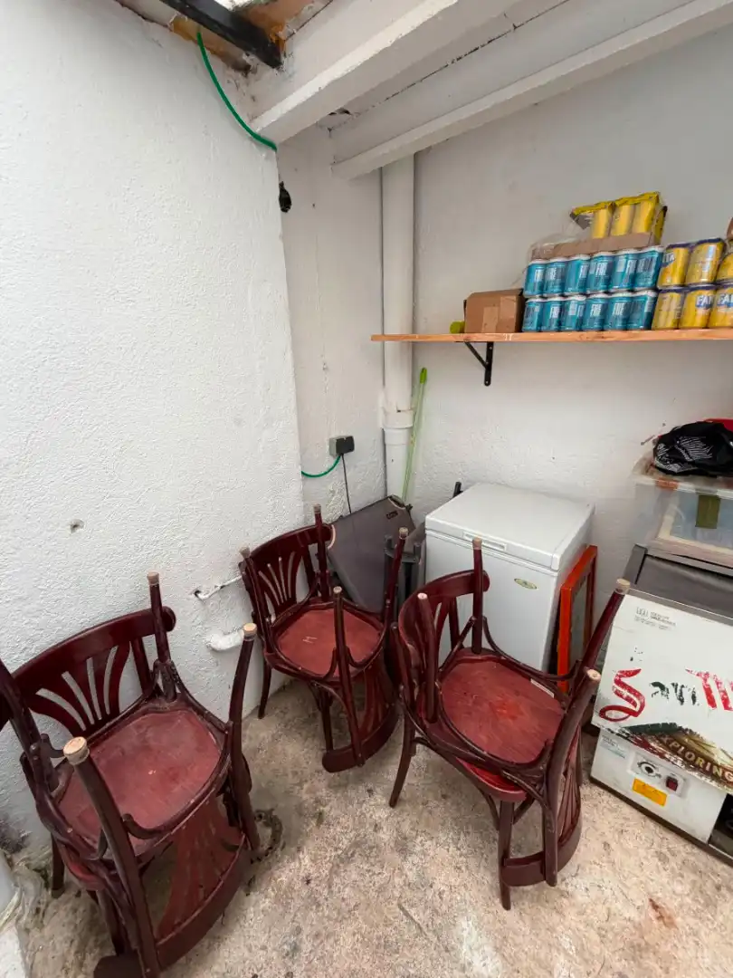 Local comercial en traspàs a La Geltrú - Sant Jordi, imagen 4