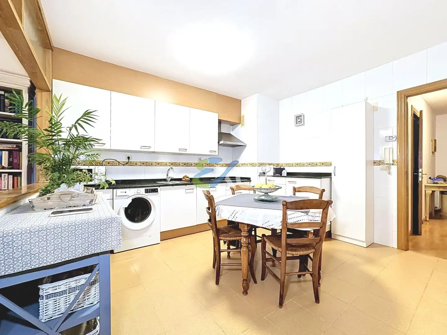Cuina de Apartament en venda en Vitoria - Gasteiz amb Calefacció