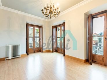 Büro mit Aufzug zur Miete in Cimadevilla
