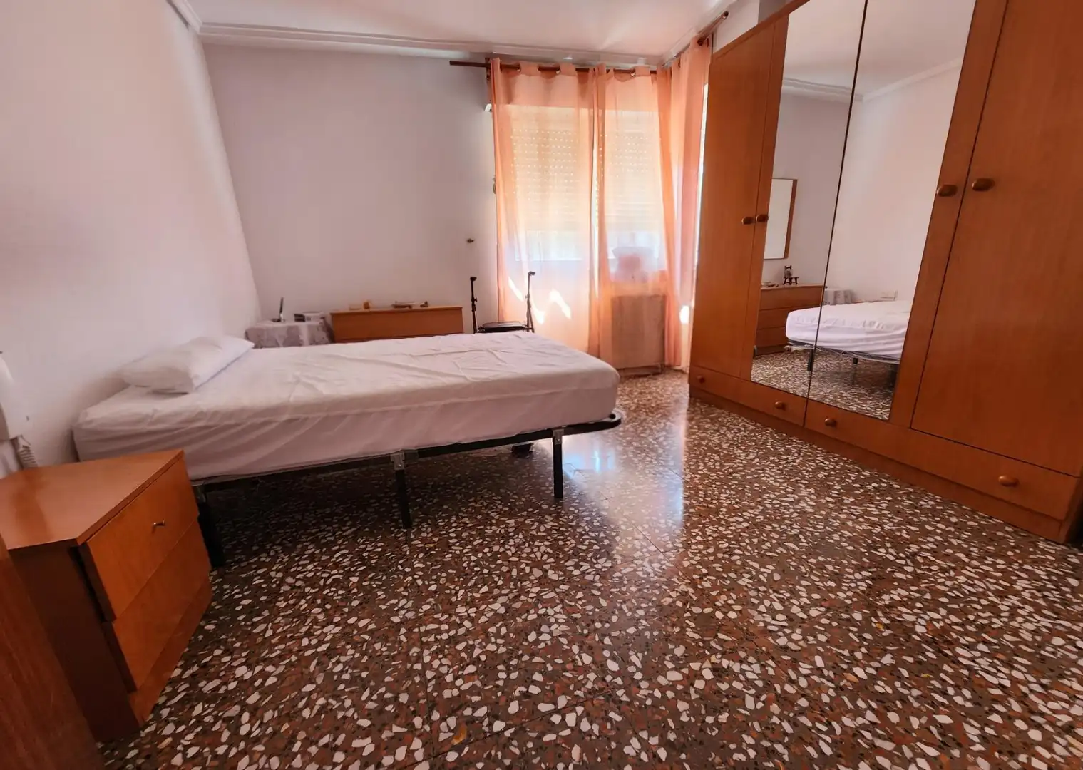 Habitación de Piso en venta en Crevillent con Aire acondicionado y Balcón