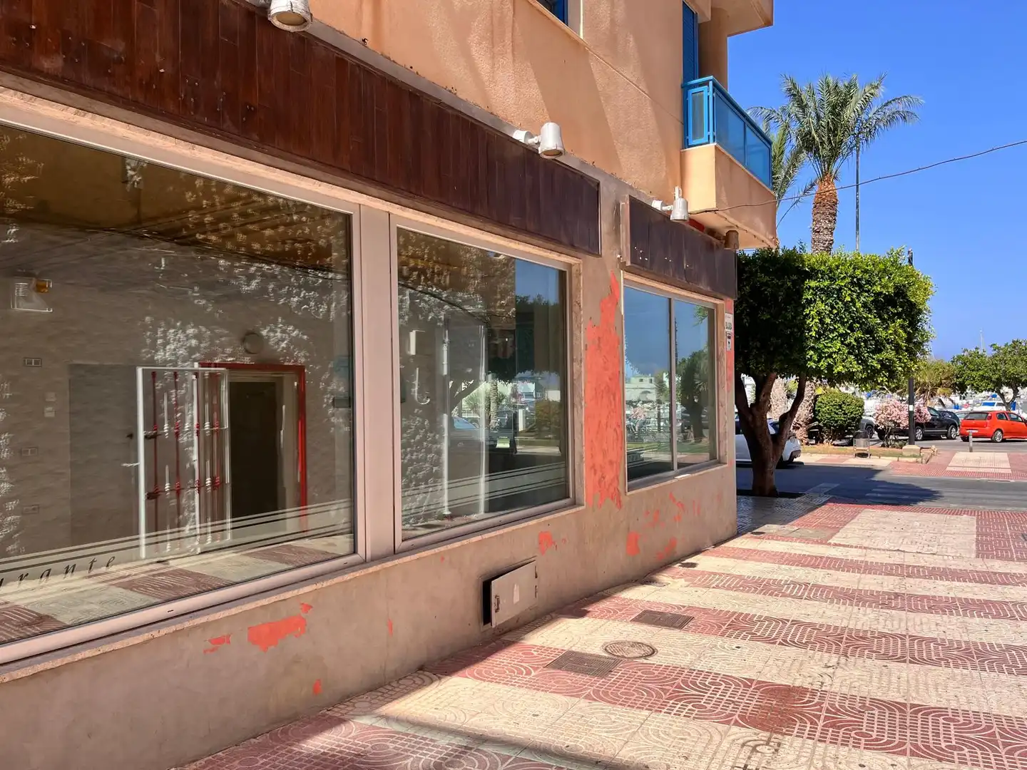 Local comercial en venda a Avenida Antonio Machado 33, imagen 4