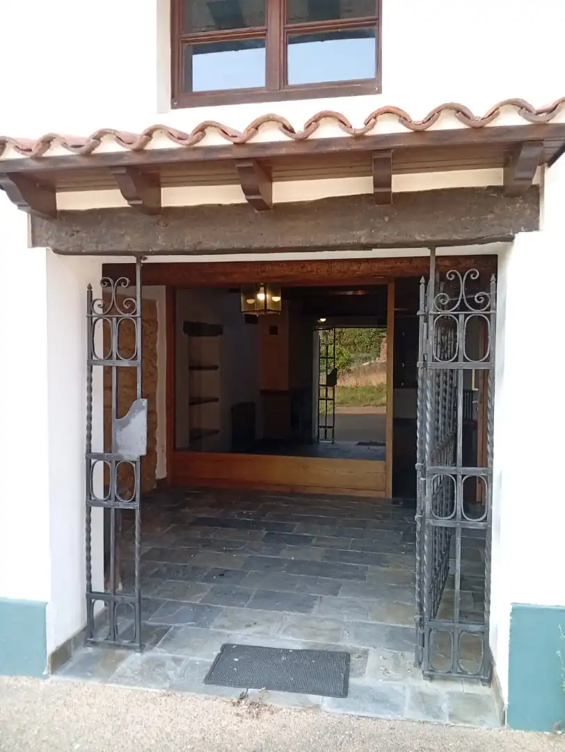 Country homes for sale in Siero  with Heating, Private garden and Parquet flooring